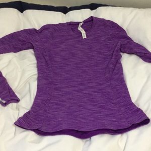 Lululemon size 6 running shirt